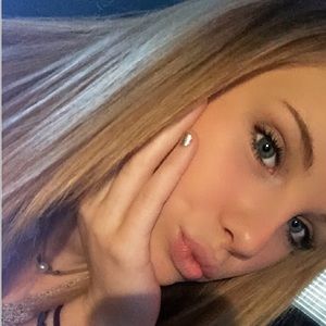 Meet your Posher, Destiny